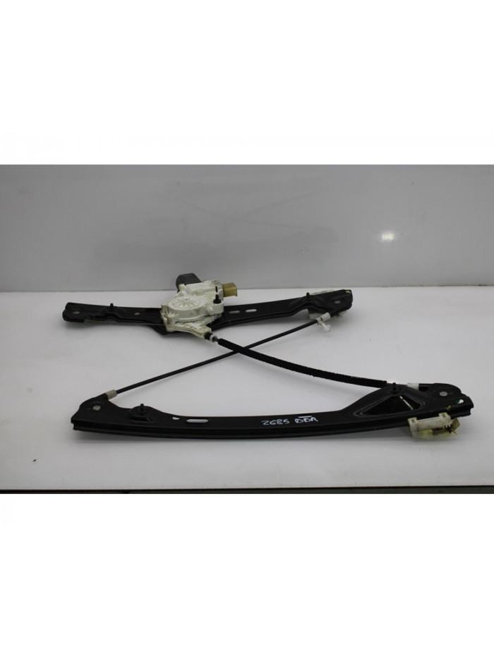 Recambio de elevalunas delantero derecho para bmw serie 3 berlina (e90) 320d referencia OEM IAM 70602666927028