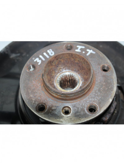 Recambio de mangueta trasera izquierda para bmw serie 1 berlina (e81/e87) 118d referencia OEM IAM 6764367