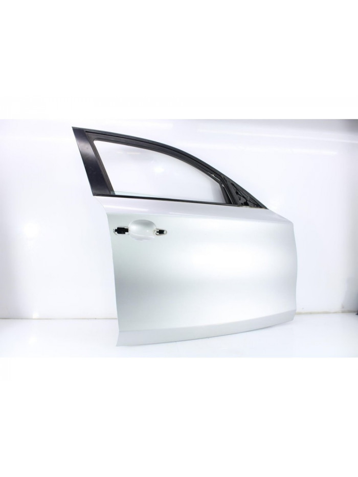 Recambio de puerta delantera derecha para bmw serie 1 berlina (e81/e87) 2.0 turbodiesel cat referencia OEM IAM