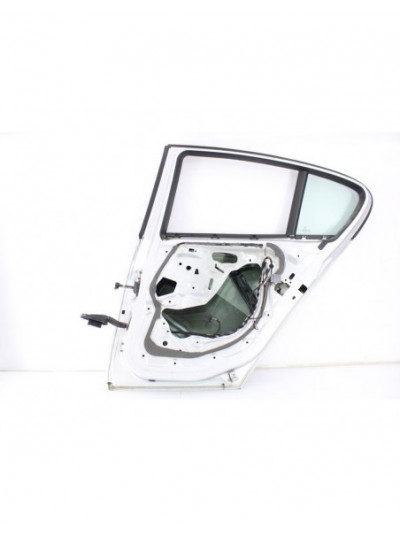 Puerta trasera derecha BMW SERIE 1 BERLINA 2.0 Turbodiesel CAT 2007