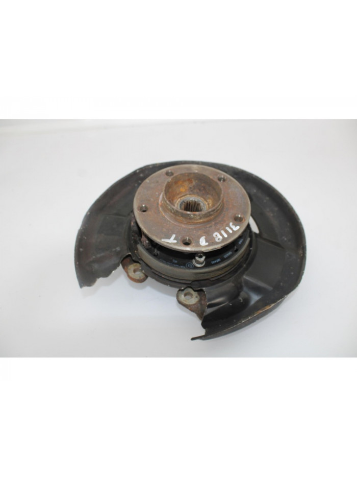 Recambio de mangueta trasera derecha para bmw serie 1 berlina (e81/e87) 118d referencia OEM IAM 6764368