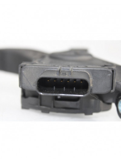 Pedal acelerador AUDI A4 B8 2.0 TDI 2010