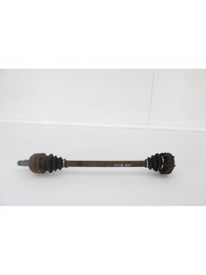 Transmision trasera derecha BMW SERIE 1 BERLINA 118d 2004