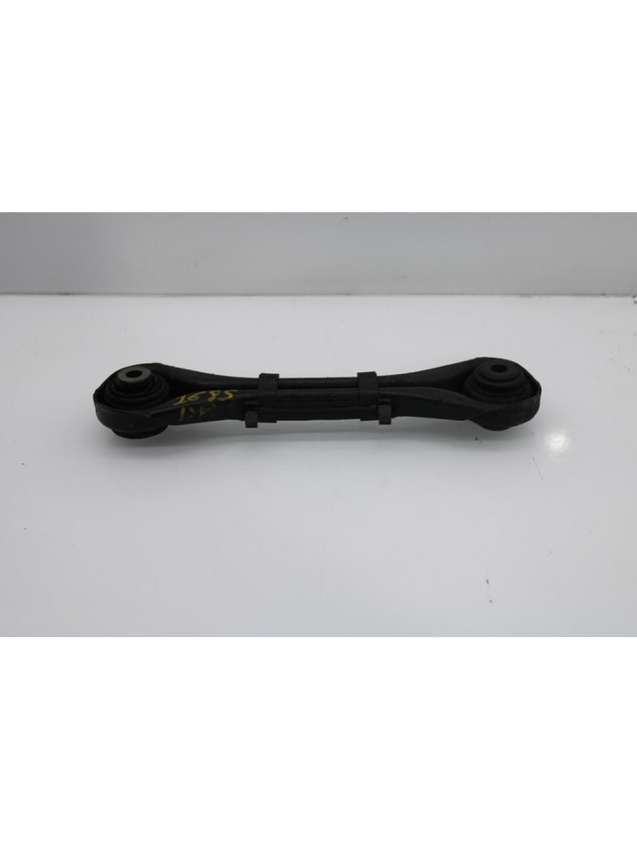 Recambio de brazo suspension superior trasero derecho para bmw serie 3 berlina (e90) 320d referencia OEM IAM 67779800