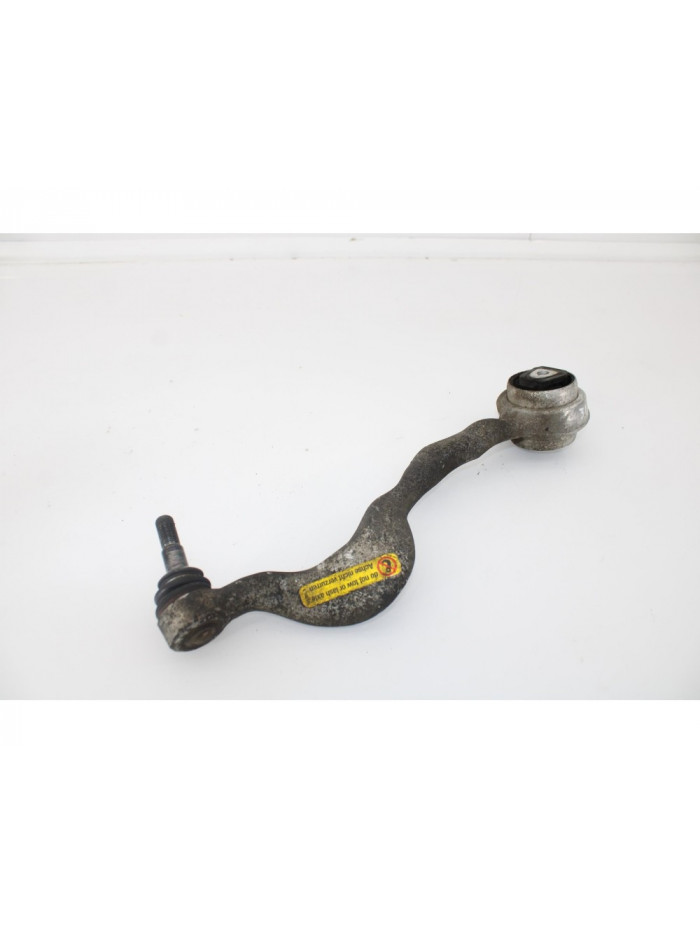 Recambio de brazo suspension inferior delantero izquierdo para bmw serie 1 berlina (e81/e87) 118d referencia OEM IAM AW6082