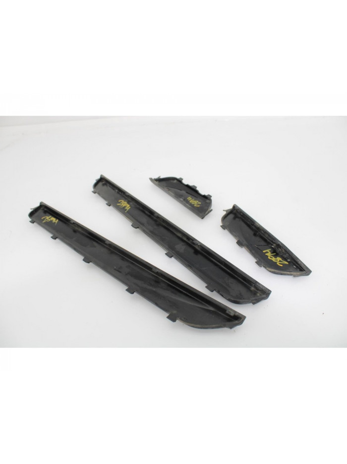 MOLDURA BMW SERIE 1 BERLINA 120D 2007 REF. BMW SERIE 1 BERLINA 120D 2007 REF. BMW SERIE 1 BERLINA 120d 2007