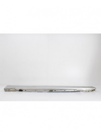 Recambio de faldon lateral para bmw serie 1 berlina (e81/e87) 120d referencia OEM IAM 51777184354DER.