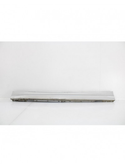 Recambio de faldon lateral para bmw serie 1 berlina (e81/e87) 120d referencia OEM IAM 51777184353IZQ.