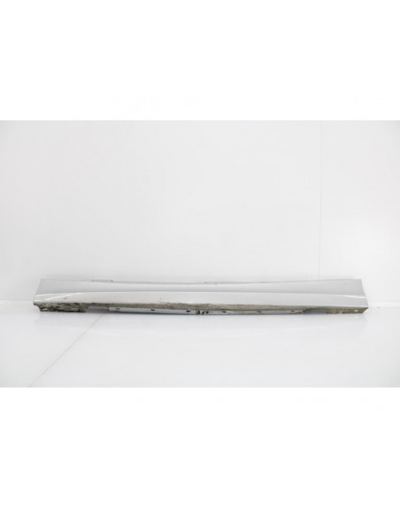 Recambio de faldon lateral para bmw serie 1 berlina (e81/e87) 120d referencia OEM IAM 51777184353IZQ.