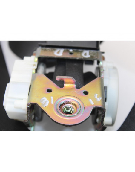 Recambio de cinturon seguridad delantero derecho para bmw serie 1 berlina (e81/e87) 118d referencia OEM IAM 3118D.D.