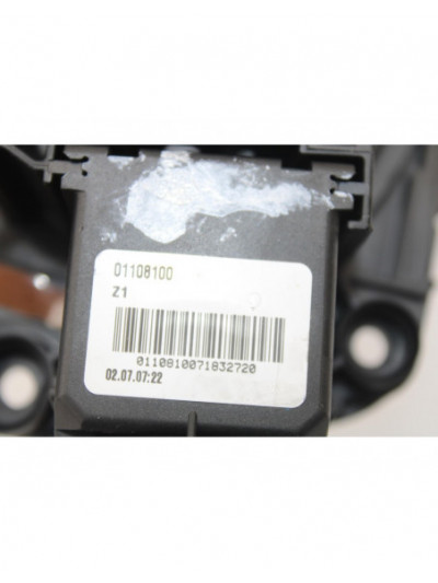 Mando multifunción BMW SERIE 1 BERLINA 2.0 Turbodiesel CAT 2007