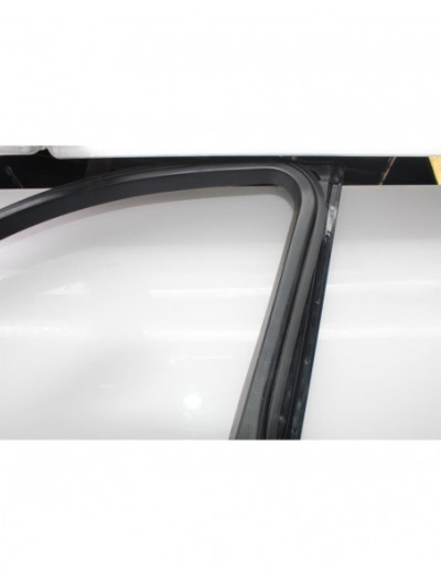 Recambio de puerta delantera derecha para bmw x6 (e71) 3.0 turbodiesel cat referencia OEM IAM D.D.