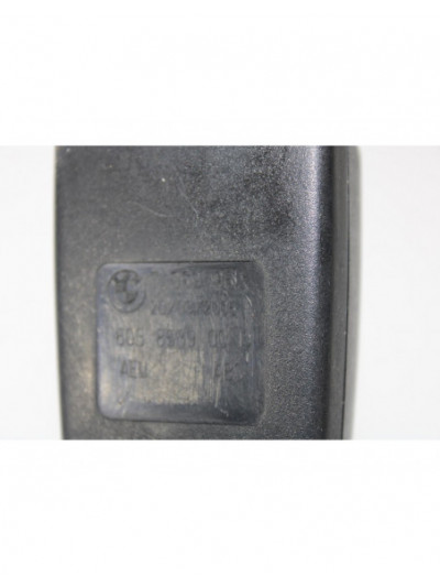 Recambio de anclaje cinturon trasero para bmw serie 1 berlina (e81/e87) 118d referencia OEM IAM 6038539