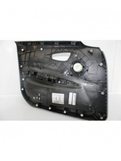 Recambio de guarnecido puerta delantera derecha para bmw serie 1 berlina (e81/e87) 118d referencia OEM IAM 7147148