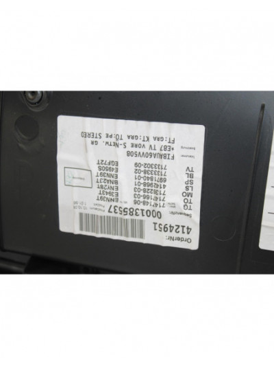 Recambio de guarnecido puerta delantera derecha para bmw serie 1 berlina (e81/e87) 118d referencia OEM IAM 7147148