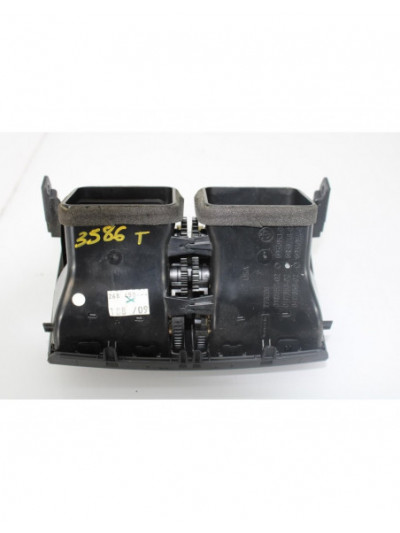 Rejilla aireadora BMW X6 3.0 Turbodiesel CAT 2009