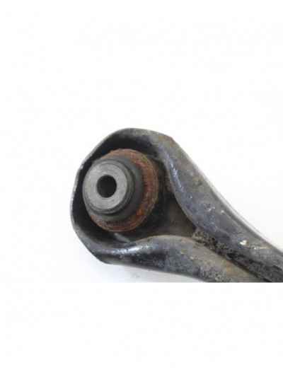 Recambio de brazo suspension superior trasero derecho para bmw serie 1 cabrio (e88) 118d referencia OEM IAM 677798005