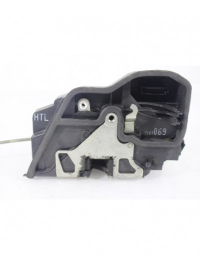 Cerradura puerta trasera izquierda BMW SERIE 1 BERLINA 118d 2004