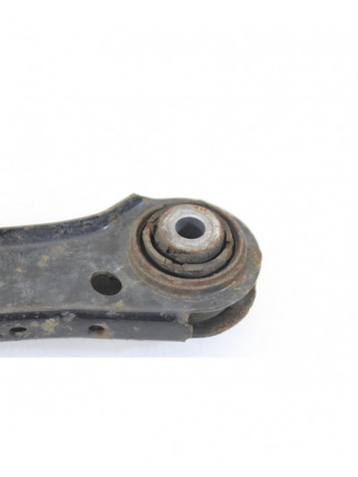 Recambio de brazo suspension superior trasero izquierdo para bmw serie 1 cabrio (e88) 118d referencia OEM IAM 3332678223702A