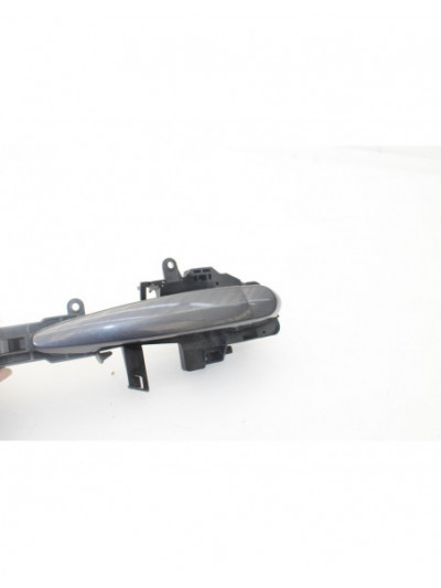 Maneta exterior trasera derecha BMW SERIE 1 BERLINA 118d 2004