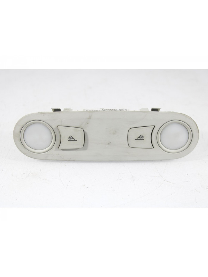 Luz interior AUDI A4 B8 2.0 TDI 2010