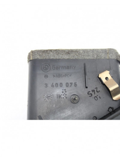 Rejilla aireadora BMW X3 2.0 16V Diesel CAT 2006