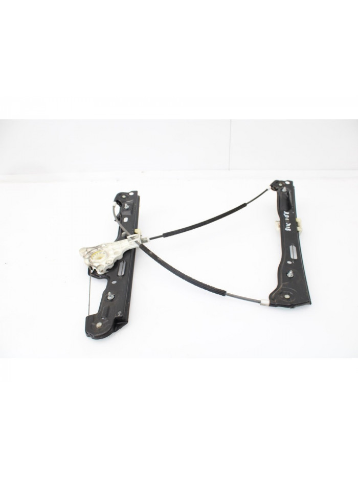 Recambio de elevalunas delantero derecho para bmw serie 1 berlina (e81/e87) 118d referencia OEM IAM 7067796