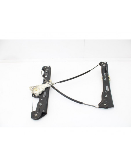 Recambio de elevalunas delantero derecho para bmw serie 1 berlina (e81/e87) 118d referencia OEM IAM 7067796