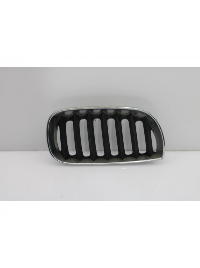 Recambio de rejilla paragolpes derecha para bmw x3 (e83) 2.0 16v diesel cat referencia OEM IAM 3402910-02