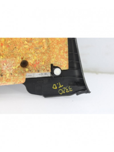 Recambio de guarnecido puerta trasera derecha para bmw serie 1 berlina (e81/e87) 118d referencia OEM IAM 697535606