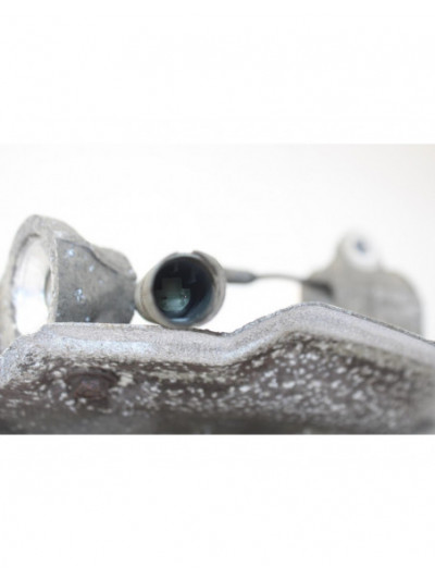 Recambio de mangueta delantera izquierda para bmw serie 1 cabrio (e88) 118d referencia OEM IAM 3121677320904