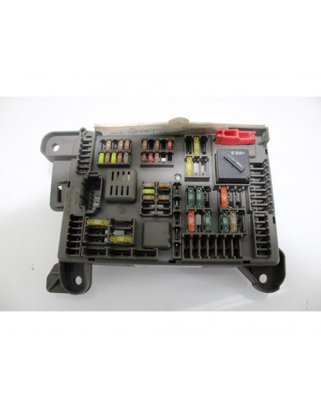 Recambio de caja reles / fusibles para bmw x6 (e71) 3.0 turbodiesel cat referencia OEM IAM 693168704