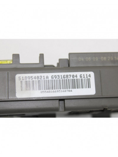 Recambio de caja reles / fusibles para bmw x6 (e71) 3.0 turbodiesel cat referencia OEM IAM 693168704