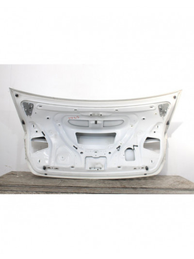 Tapa maletero AUDI A4 B8 2.0 TDI 2010