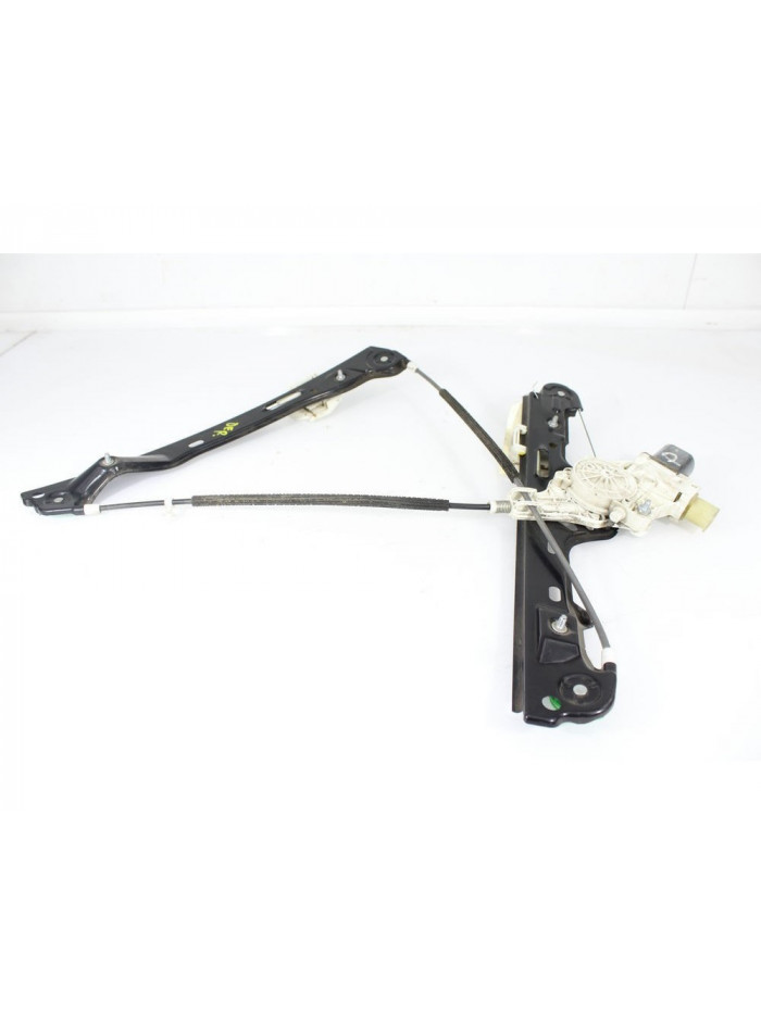 Elevalunas delantero derecho BMW SERIE 1 BERLINA * 2004