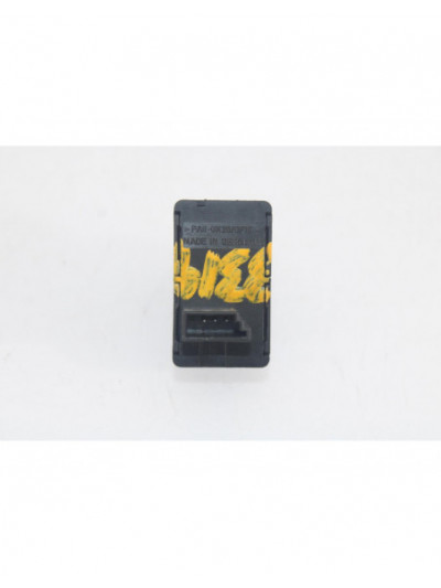 Recambio de mando elevalunas delantero derecho para bmw serie 1 berlina (e81/e87) 118d referencia OEM IAM 6935534