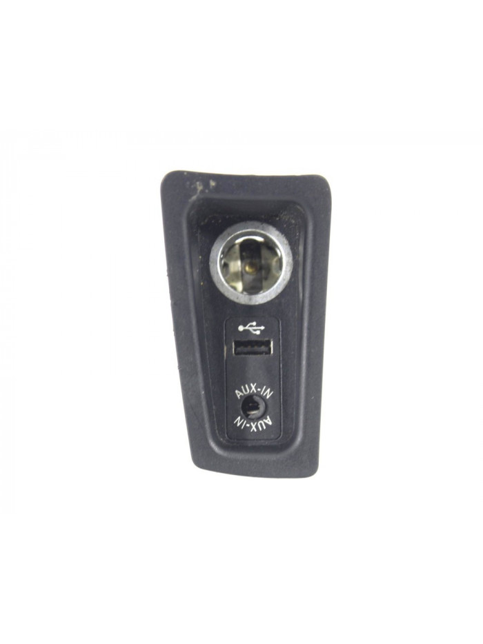 Entrada usb BMW SERIE 1 CABRIO 118d 2013