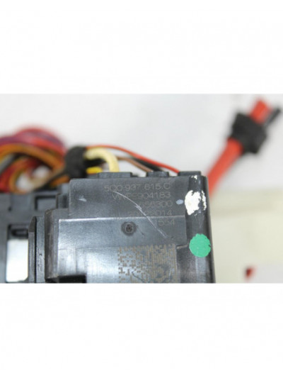 Recambio de caja reles / fusibles para audi a3 sportback (8va) ambiente referencia OEM IAM 5Q0937615C/VWPE904183