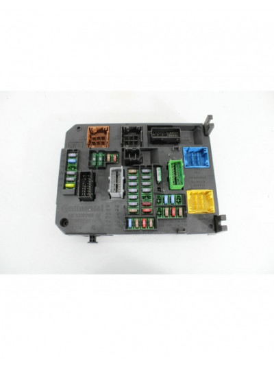 Recambio de caja reles / fusibles para citroën c4 ii (nc_) 1.6 hdi 115 referencia OEM IAM 966554748000