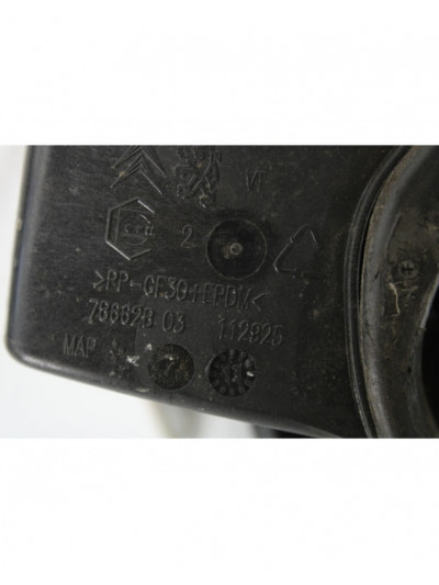 Recambio de tapa exterior combustible para citroën c4 ii (nc_) 1.6 hdi 115 referencia OEM IAM 78662B03