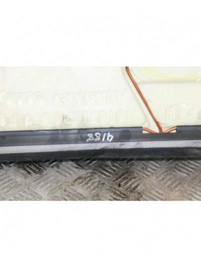 Recambio de asientos traseros para audi a3 sportback (8va) ambiente referencia OEM IAM