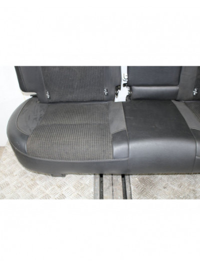 Recambio de asientos traseros para citroën c4 ii (nc_) 1.6 hdi 115 referencia OEM IAM