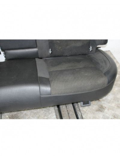 Recambio de asientos traseros para citroën c4 ii (nc_) 1.6 hdi 115 referencia OEM IAM