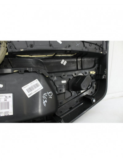 Recambio de guarnecido puerta delantera izquierda para citroën c4 ii (nc_) 1.6 hdi 115 referencia OEM IAM 96728218ZD