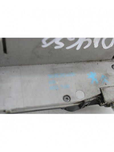 Recambio de cerradura puerta delantera izquierda para citroën c4 ii (nc_) 1.6 hdi 115 referencia OEM IAM 9685351680