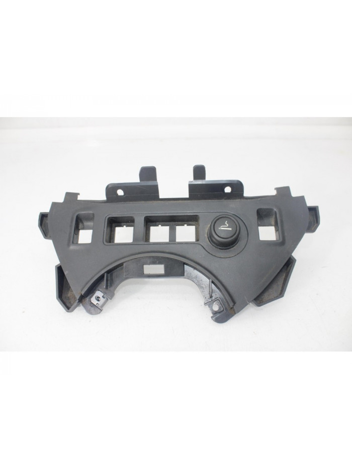 Recambio de enchufe 12v para citroën berlingo furgoneta/monovolumen (b9) 1.6 hdi 90 referencia OEM IAM 9680931977