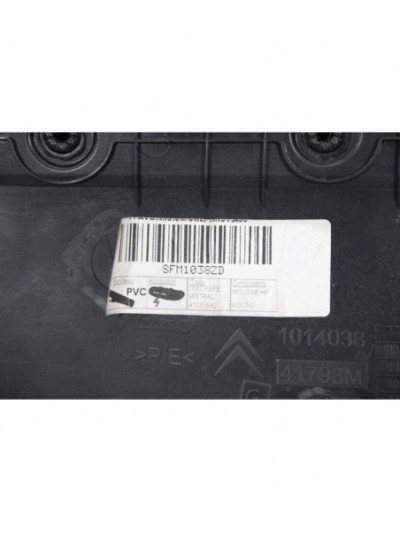 Recambio de guarnecido puerta delantera izquierda para citroën ds3 graphic art referencia OEM IAM 1014038