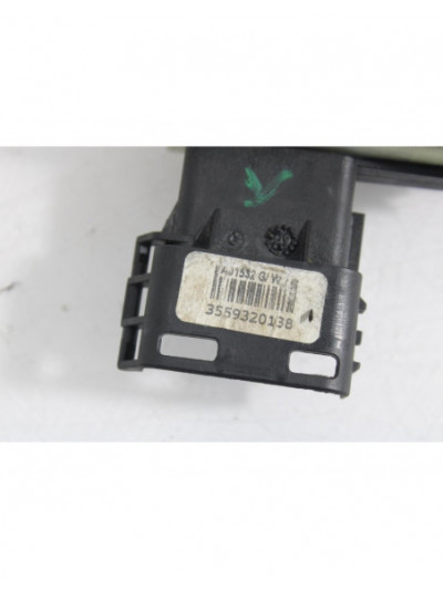 Recambio de cerradura puerta delantera izquierda para citroën ds3 graphic art referencia OEM IAM A01532G