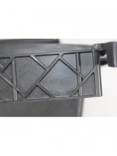 Recambio de portaobjetos para citroën ds3 graphic art referencia OEM IAM 9684285877