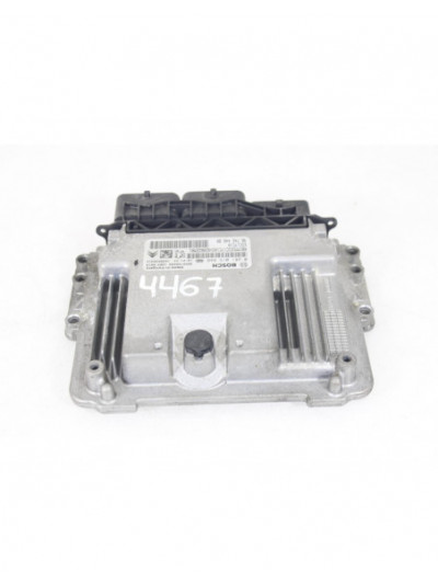 Recambio de centralita motor uce para citroën ds3 graphic art referencia OEM IAM 9674244680